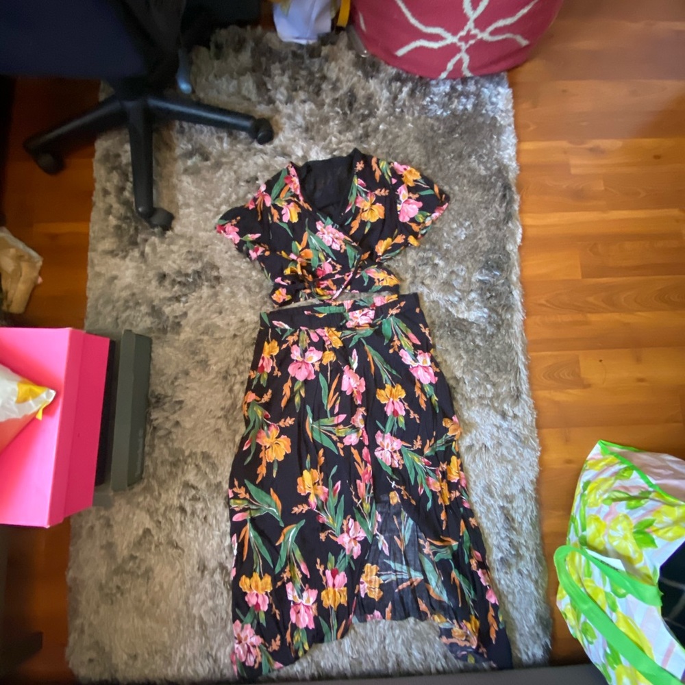2 piece set